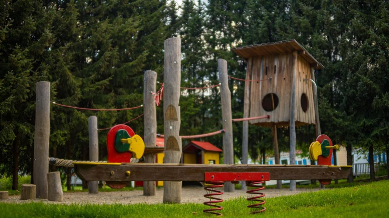 Camping Bella Austria Sankt Peter am Kammersberg Extérieur photo