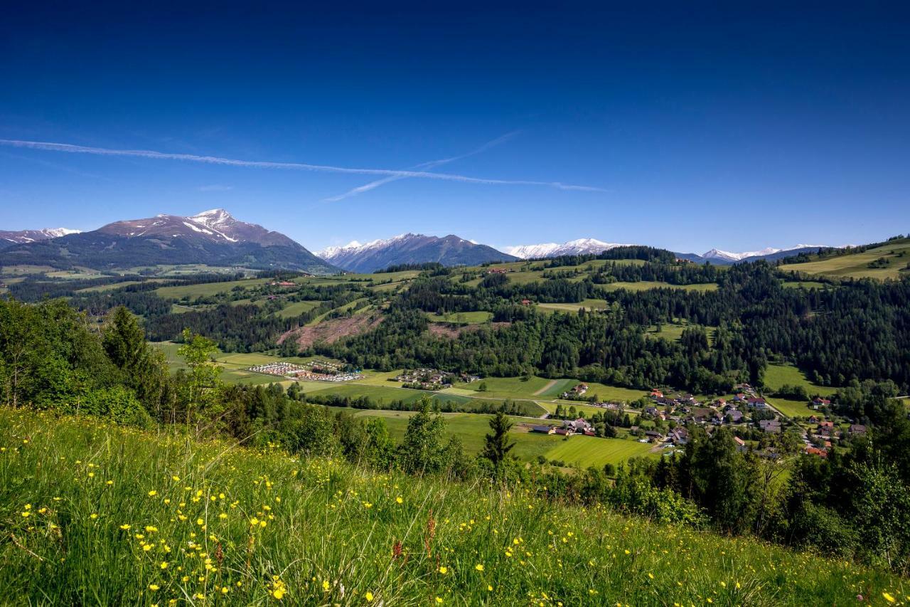 Camping Bella Austria Sankt Peter am Kammersberg Extérieur photo