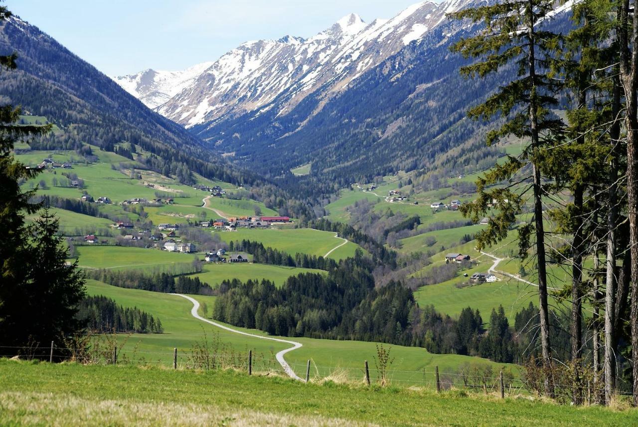 Camping Bella Austria Sankt Peter am Kammersberg Extérieur photo